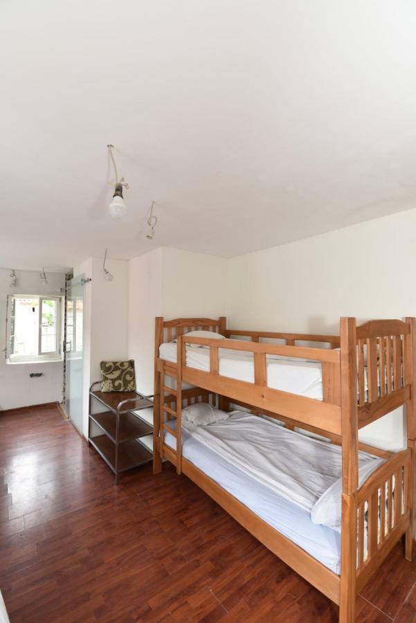 Hostel Michel Будва Екстериор снимка